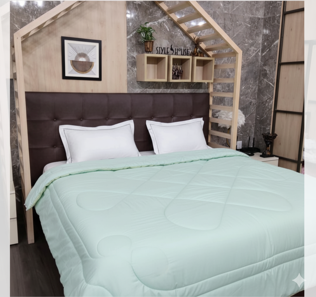 Reversible Fine Glace Cotton Comforter with Microfiber Filling & Lace Border – Solid + Green Floral Print