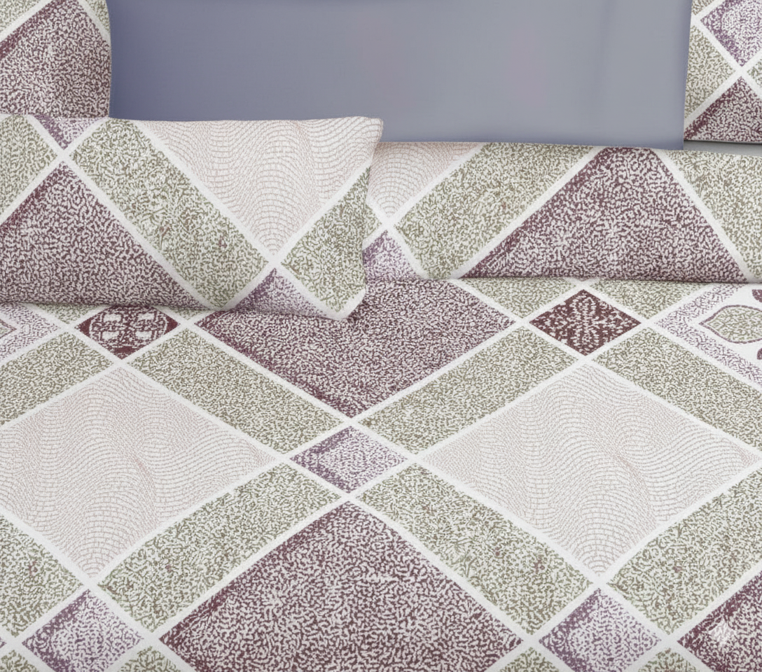 Premium Cotton Geometric Bedsheet Set – King Size 114x120, 320 TC with Pillow Covers (Beige & Mauve Diamond Pattern)