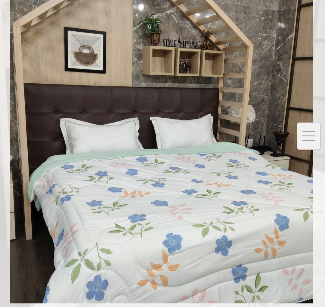 Reversible Glace Cotton Comforter with Microfiber Filling – White with Blue & Peach Floral Print, Mint Green Reverse