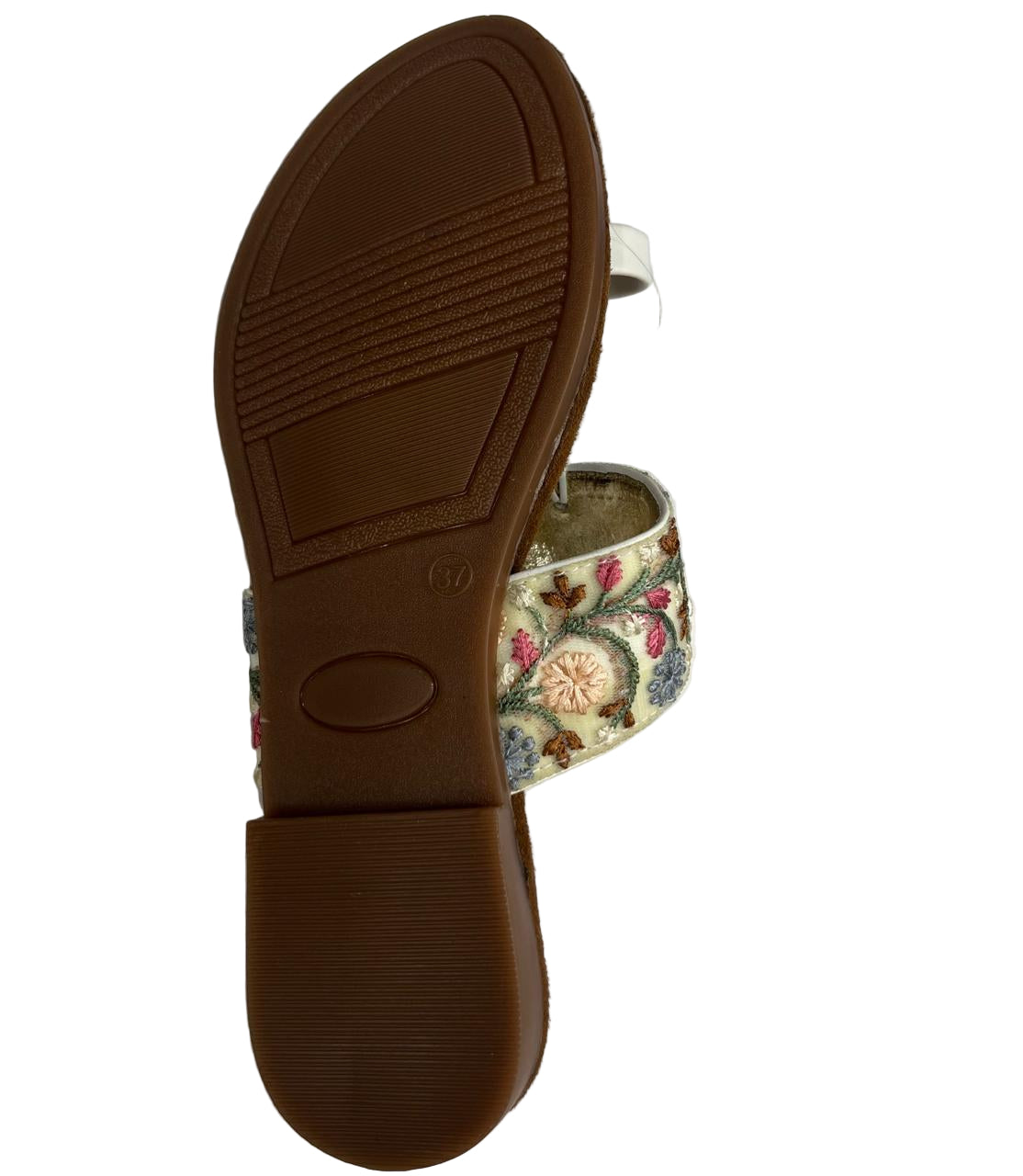 Handmade Embroidered Ivory Kolhapuri Sandals for Women