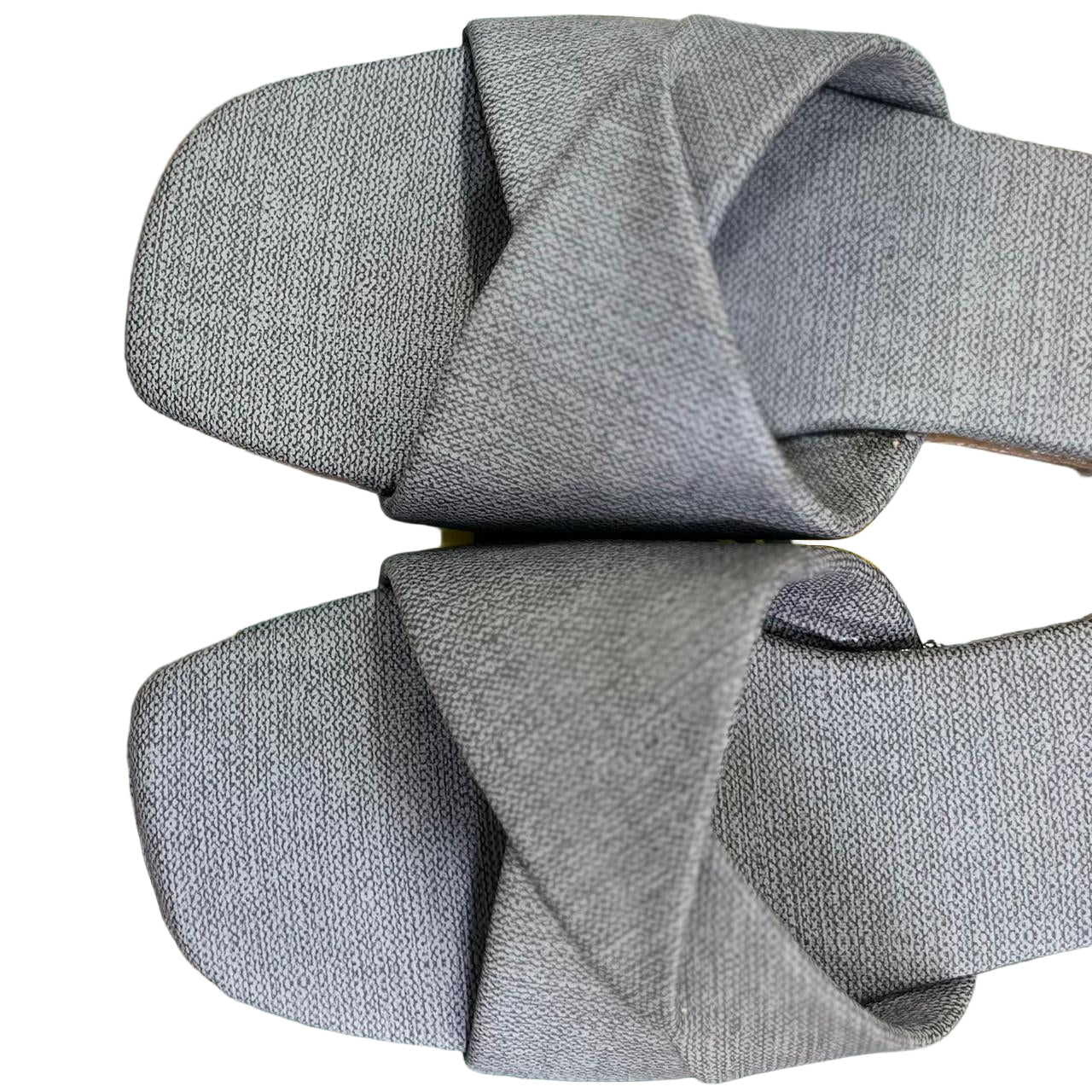 Women's Grey Crisscross Strap Open-Toe Flat Slippers