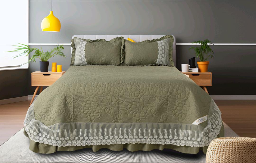 5-Piece Luxury Glace Cotton Bedcover Set with Frill & Lace – Includes Bedcover, Pillow Covers & Cushions (Maroon)