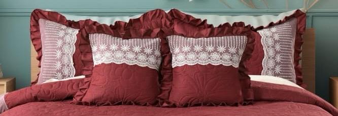5-Piece Luxury Glace Cotton Bedcover Set with Frill & Lace – Includes Bedcover, Pillow Covers & Cushions (Maroon)