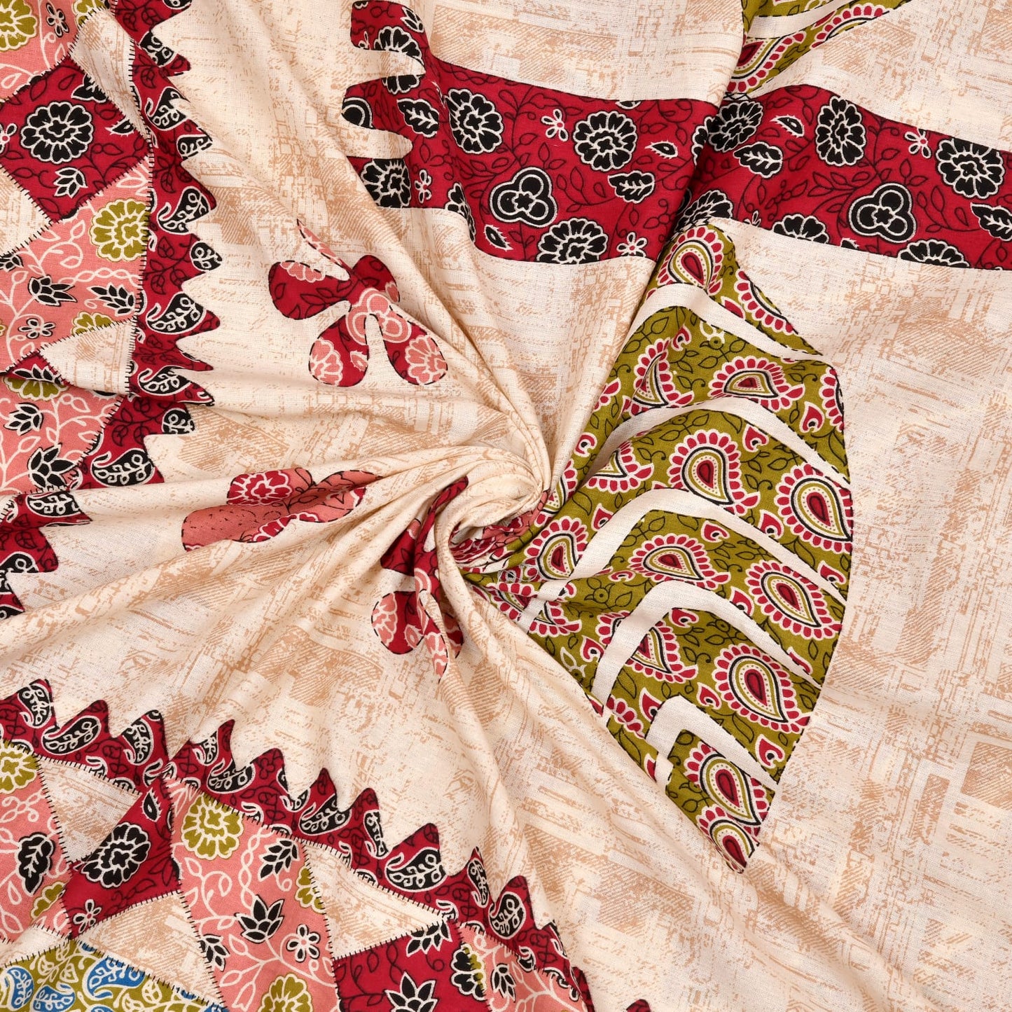 Premium 210 TC Cotton Double Bedsheet with 2 Pillow Covers – Traditional Lotus Print