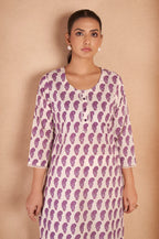 Cream & Wine Pure Cotton Paisley Printed Kurta