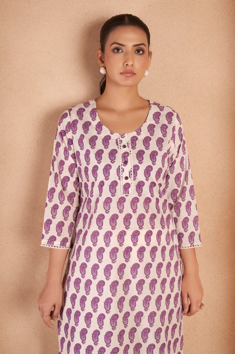 Cream & Wine Pure Cotton Paisley Printed Kurta
