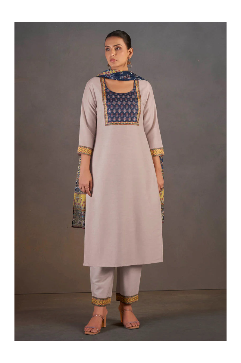 Cream Chinnon Floral Printed Kurta Set