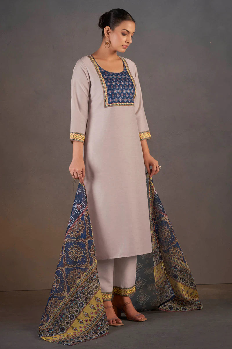 Cream Chinnon Floral Printed Kurta Set