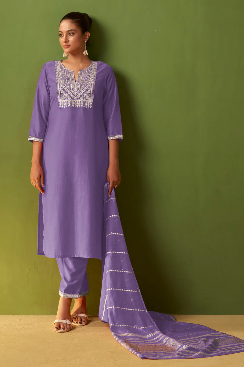 Green Chinon Embroidered Kurta Set with Jacquard Dupatta