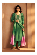 Green Cotton Blend Embroidered Kurta Pant With Chanderi Jacquard Dupatta