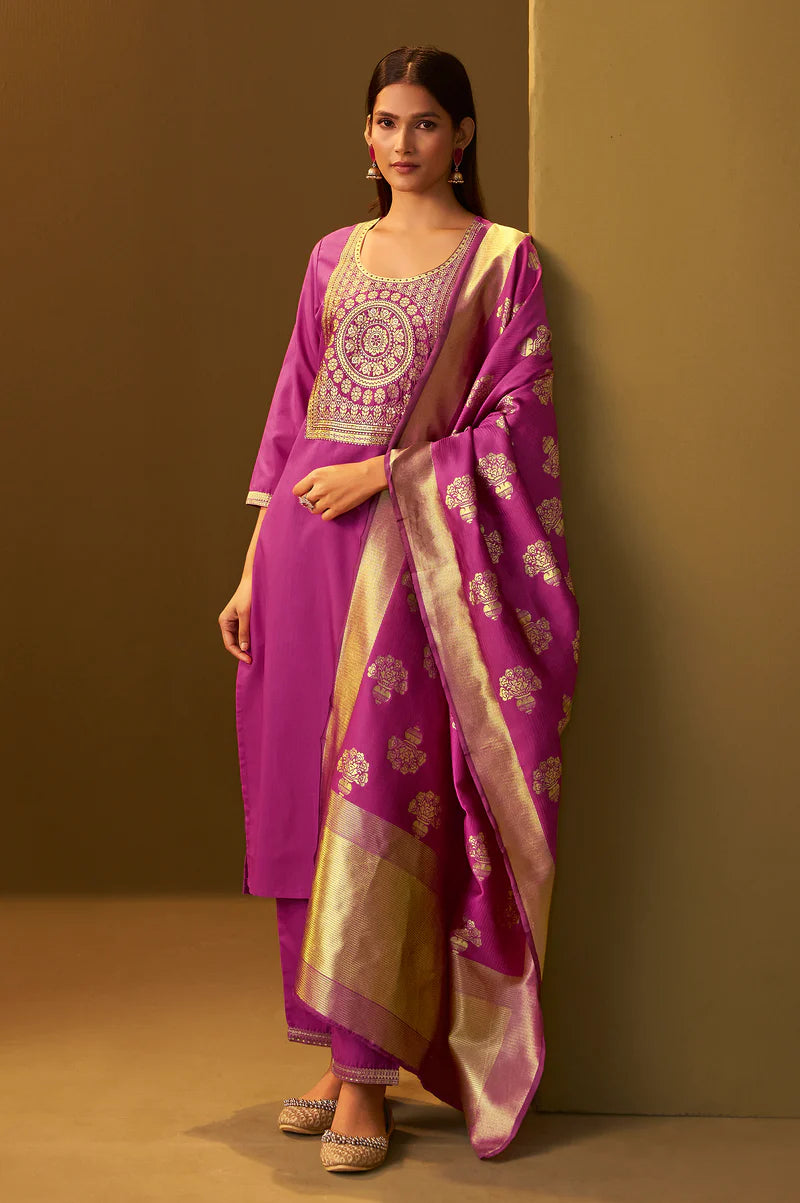Pink Cotton Blend Jacquard Straight Kurta with Solid Pant and Silk Jacquard Dupatta Set