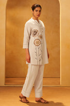Women Pink Pure Cotton Embroidered Straight Kurta Co-Ord Set