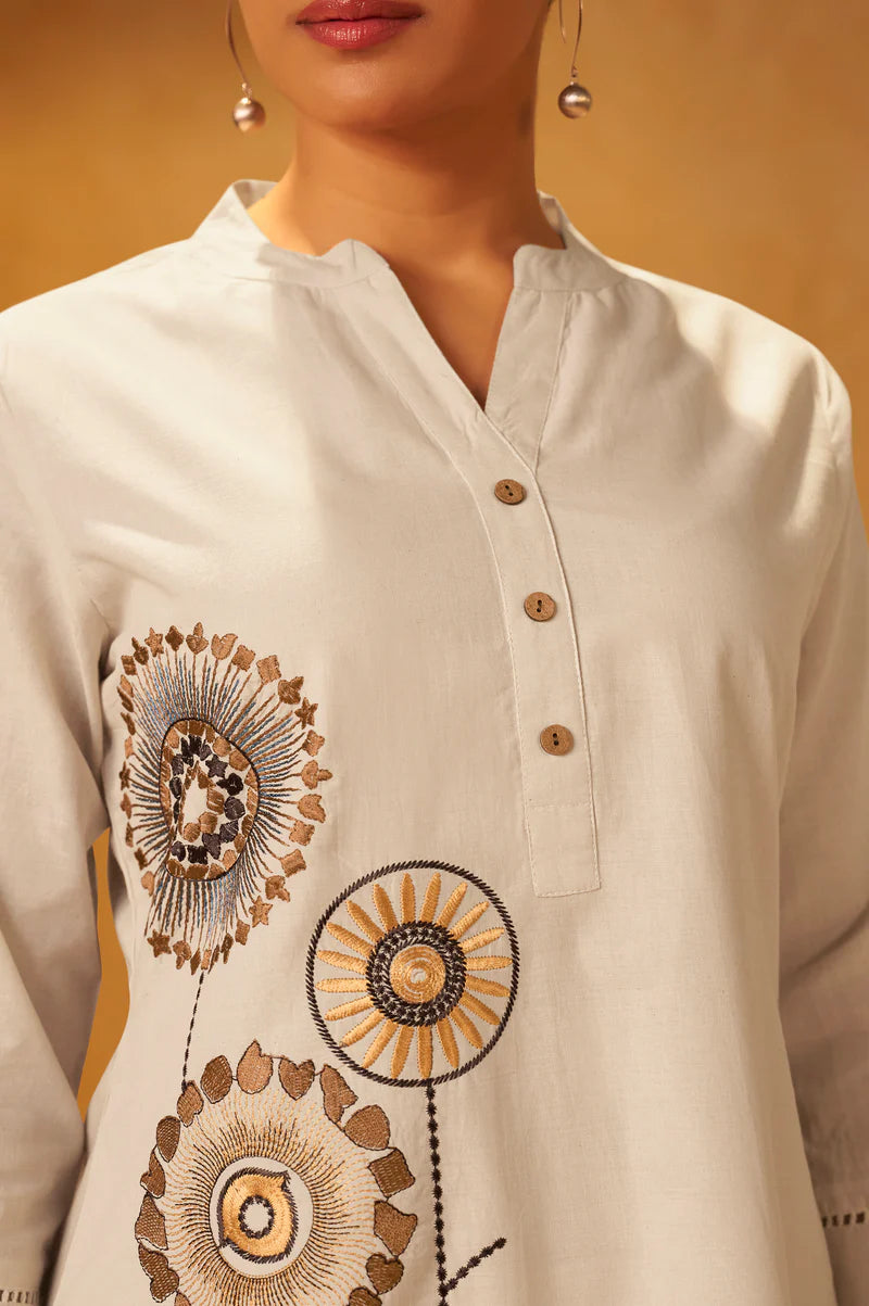 Women Pink Pure Cotton Embroidered Straight Kurta Co-Ord Set