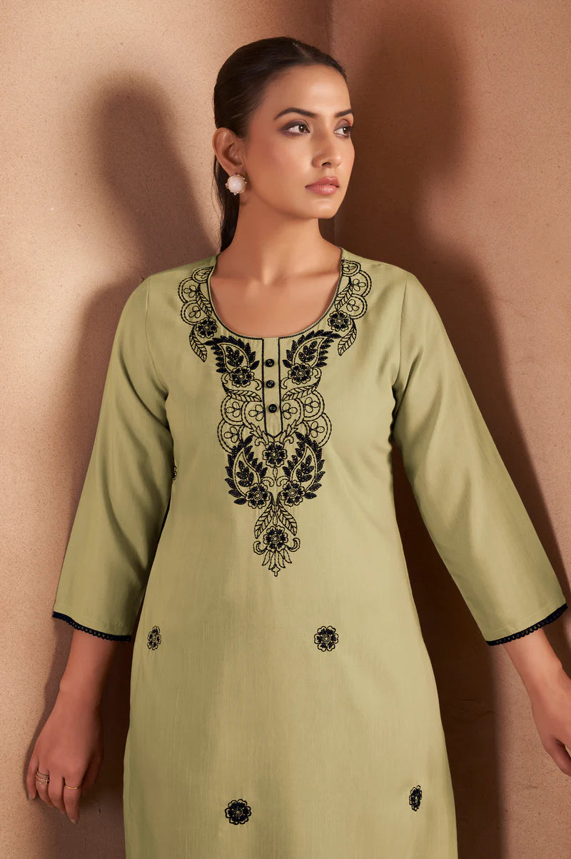 Pista Green Cotton Blend Chikankari Embroidered Kurta