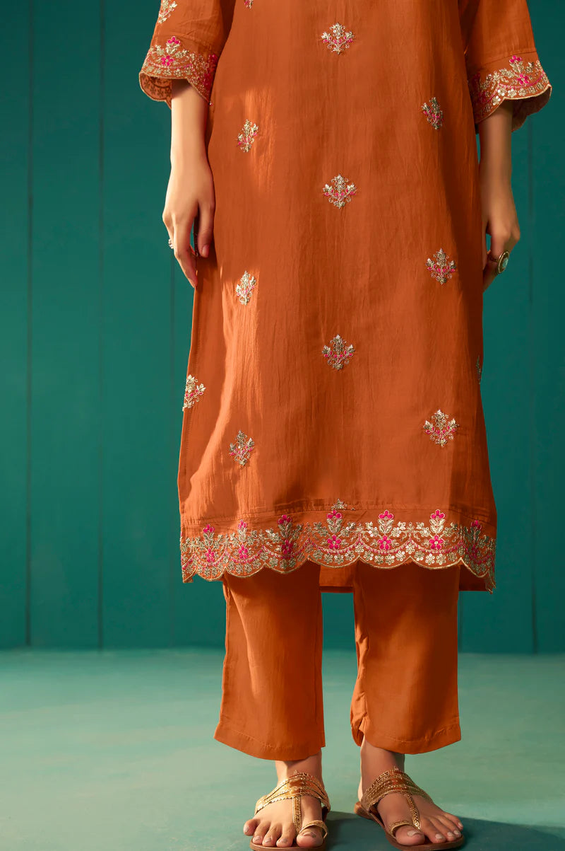 Pink Chinnon Embroidered Kurta Set With Dupatta