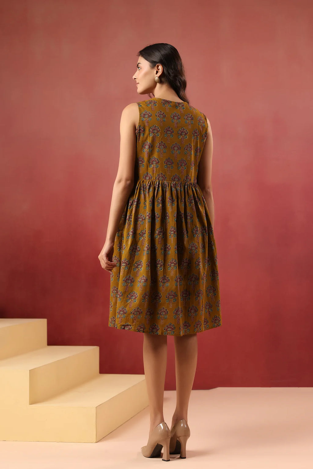 Printed Cotton Sleeveless Dress — Elegant Flared Casual Wear