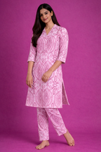 Women’s Premium Cotton Printed Kurta Pant Set – Pink Paisley