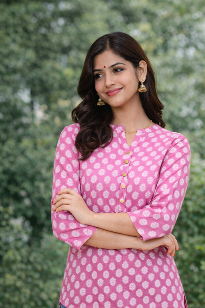 Women’s Printed Cotton Kurti – Everyday Comfort Fit