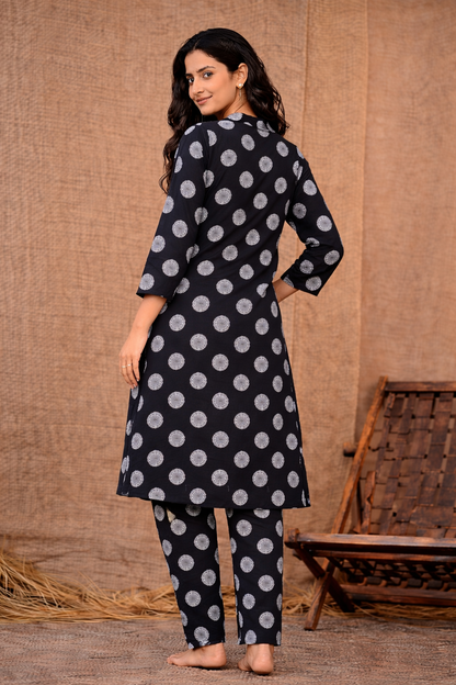 Women’s Premium Cotton Printed Kurta Pant Set – Black Medallion