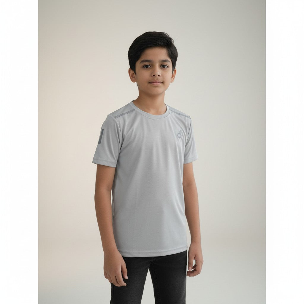 Boys Light Grey Solid T-Shirt – Minimal Sporty Tee