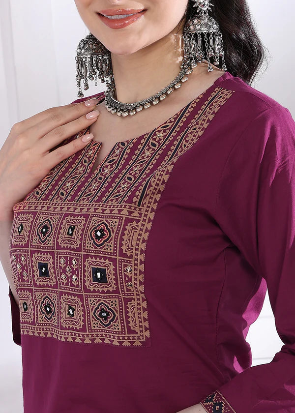 Magenta Solid (Printed Dupatta) Straight Cotton Stitched Kurta Set