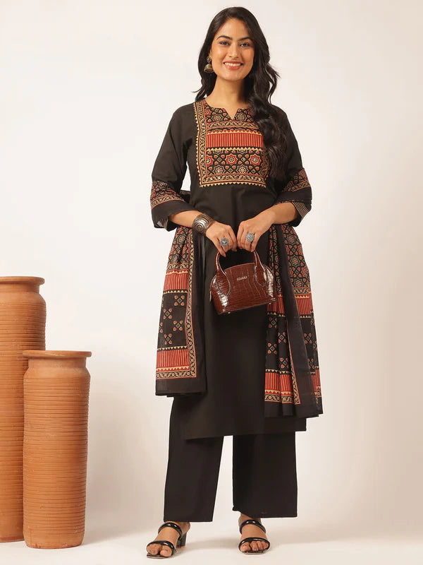 Black colour Cotton Solid Straight Kurta Set