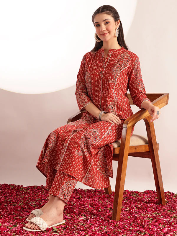Maroon Floral Print Fit & Flare Cotton Stitched Kurta With Pant