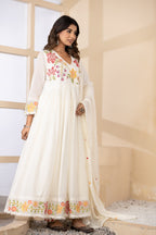 Elegant Mul Cotton Floral Embroidered Set with Dupatta