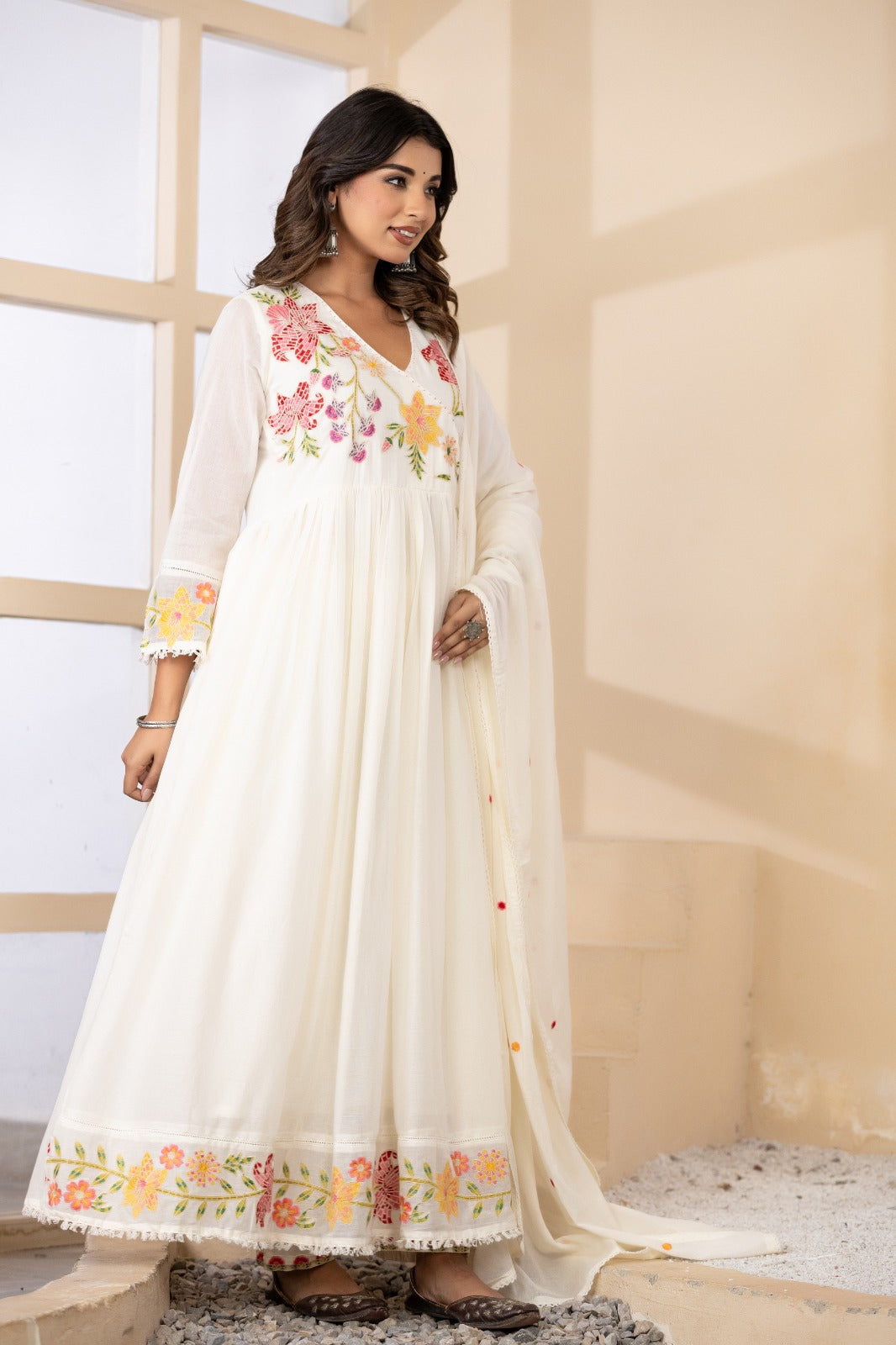 Elegant Mul Cotton Floral Embroidered Set with Dupatta