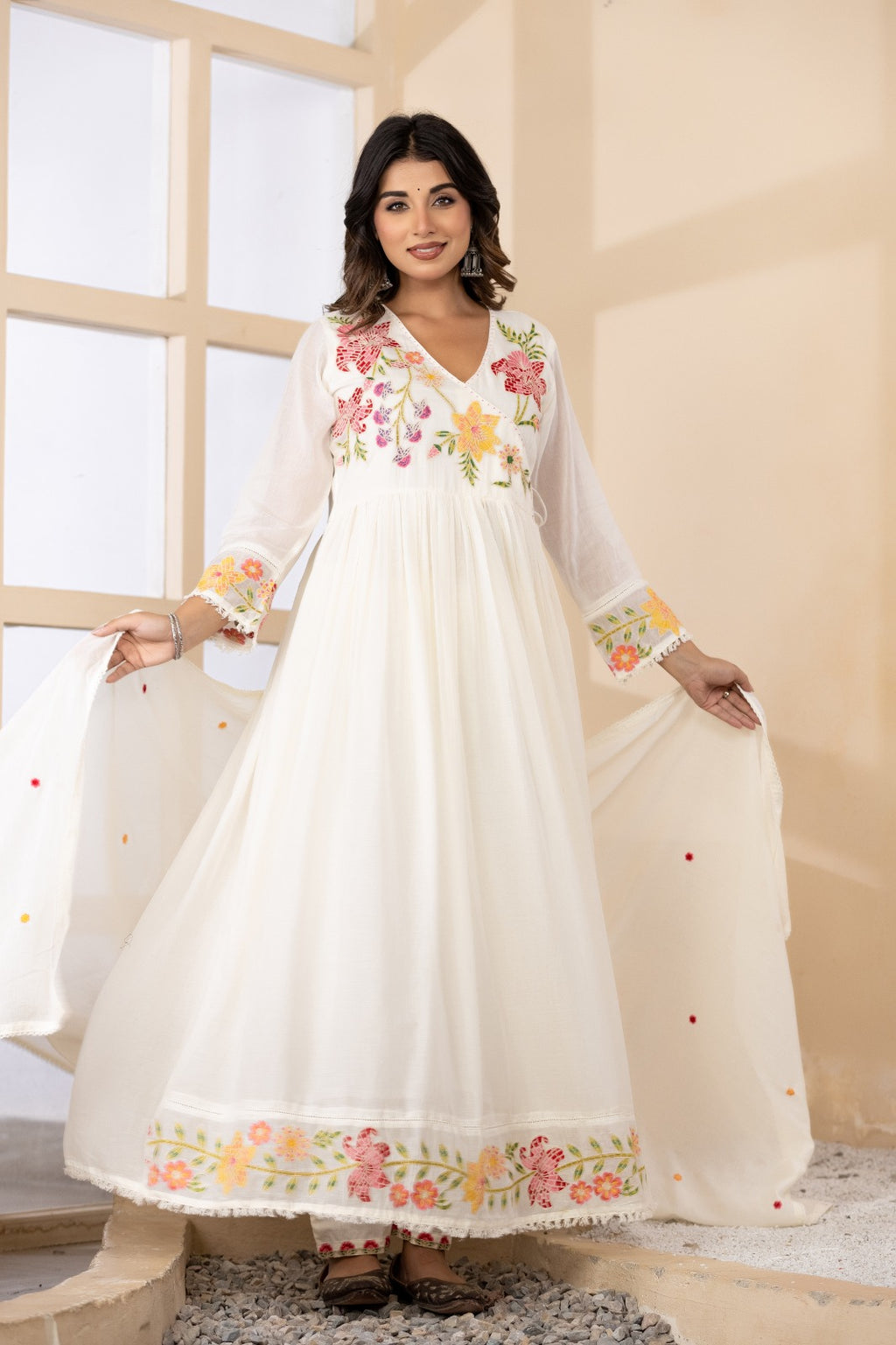 Elegant Mul Cotton Floral Embroidered Set with Dupatta