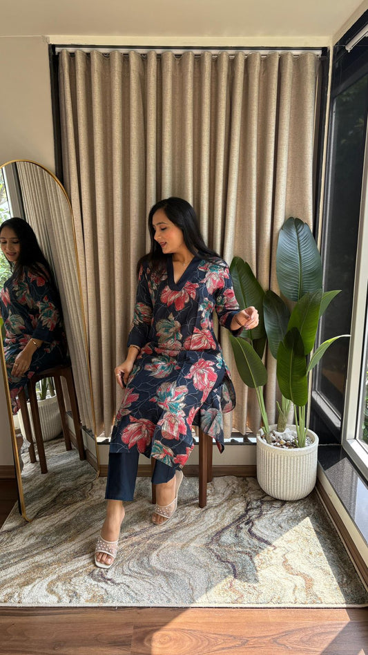 Elegant Floral Printed Kurta with Solid Pants – Contemporary Indo-Western Set