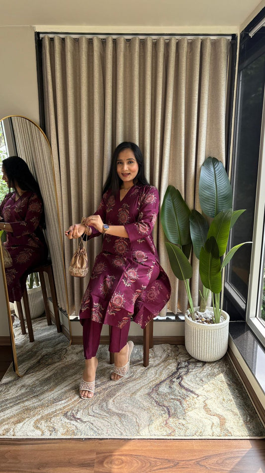 Maroon Vertical Silk Print Kurta Set with Matching Pants – Elegant Festive Wear