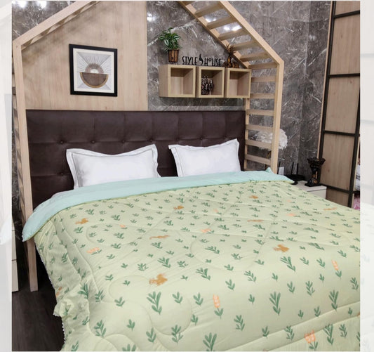 Reversible Fine Glace Cotton Comforter with Microfiber Filling & Lace Border – Solid + Green Floral Print