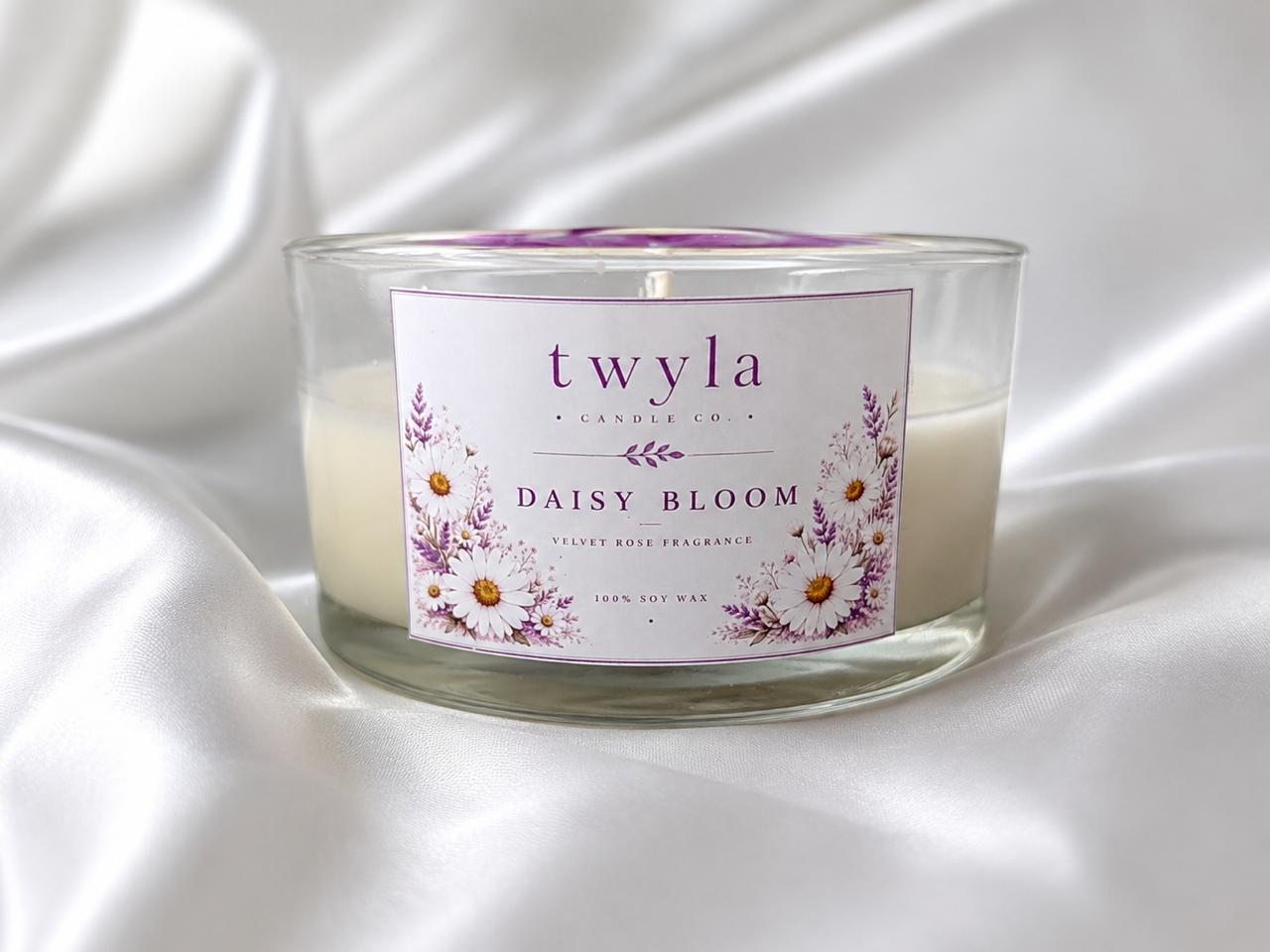 Twyla Daisy Bloom Scented Soy Wax Candle | Velvet Rose Fragrance