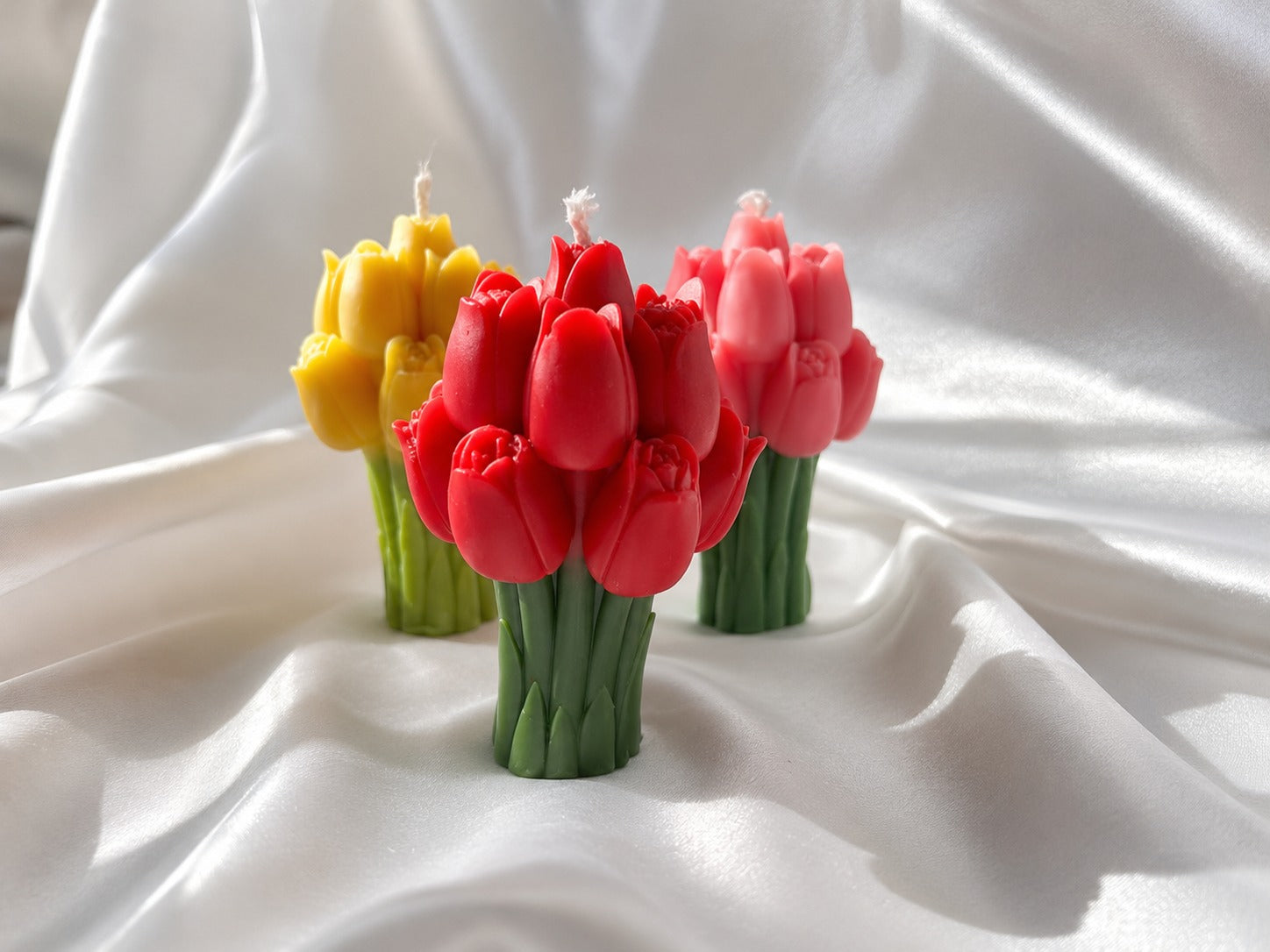 Handcrafted Tulip Flower Candle | Madhuri Malli Fragrance | Decorative Soy Wax Candle
