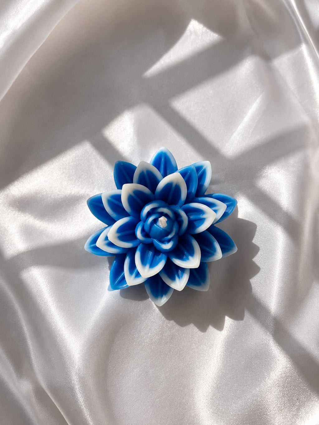 Handcrafted Blue Lotus Flower Candle | Mahogany Fragrance | Premium Soy Wax Decorative Candle