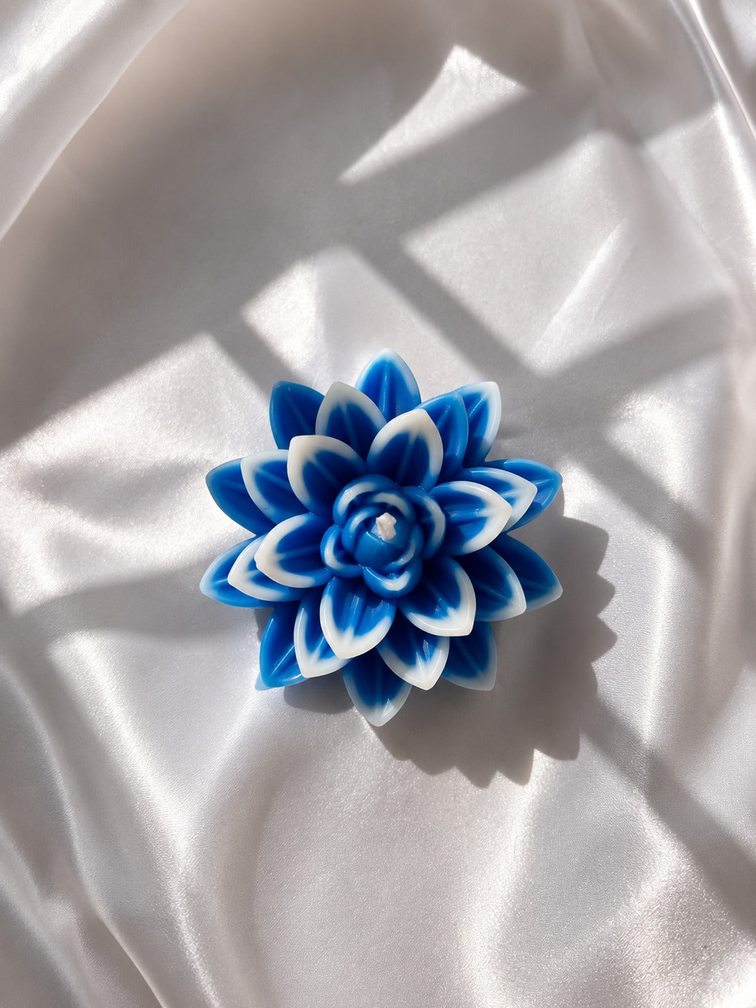Handcrafted Blue Lotus Flower Candle | Mahogany Fragrance | Premium Soy Wax Decorative Candle