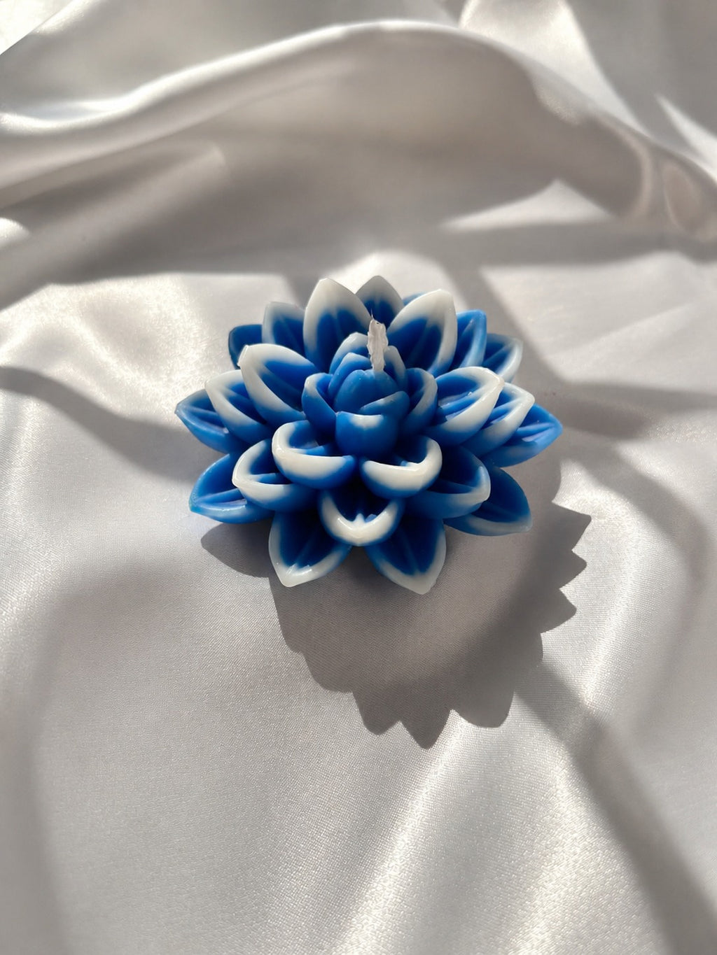 Handcrafted Blue Lotus Flower Candle | Mahogany Fragrance | Premium Soy Wax Decorative Candle