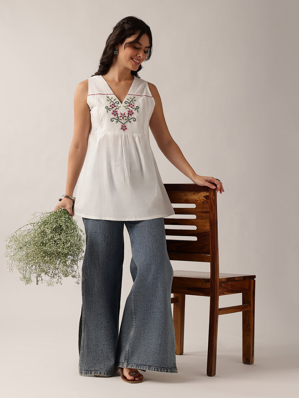 Women's White Embroidered Cotton Sleeveless Tunic Top